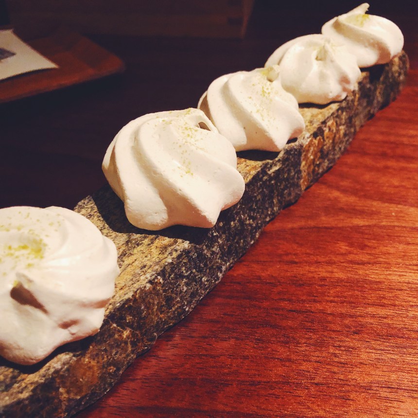 chateau hanare meringues