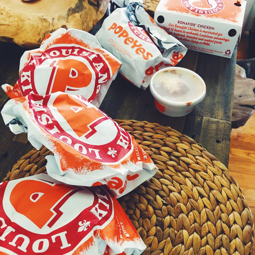 popeyes-fried-chicken-sandwich